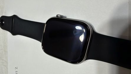 Apple Watch 11 46’ with Black Sport Band