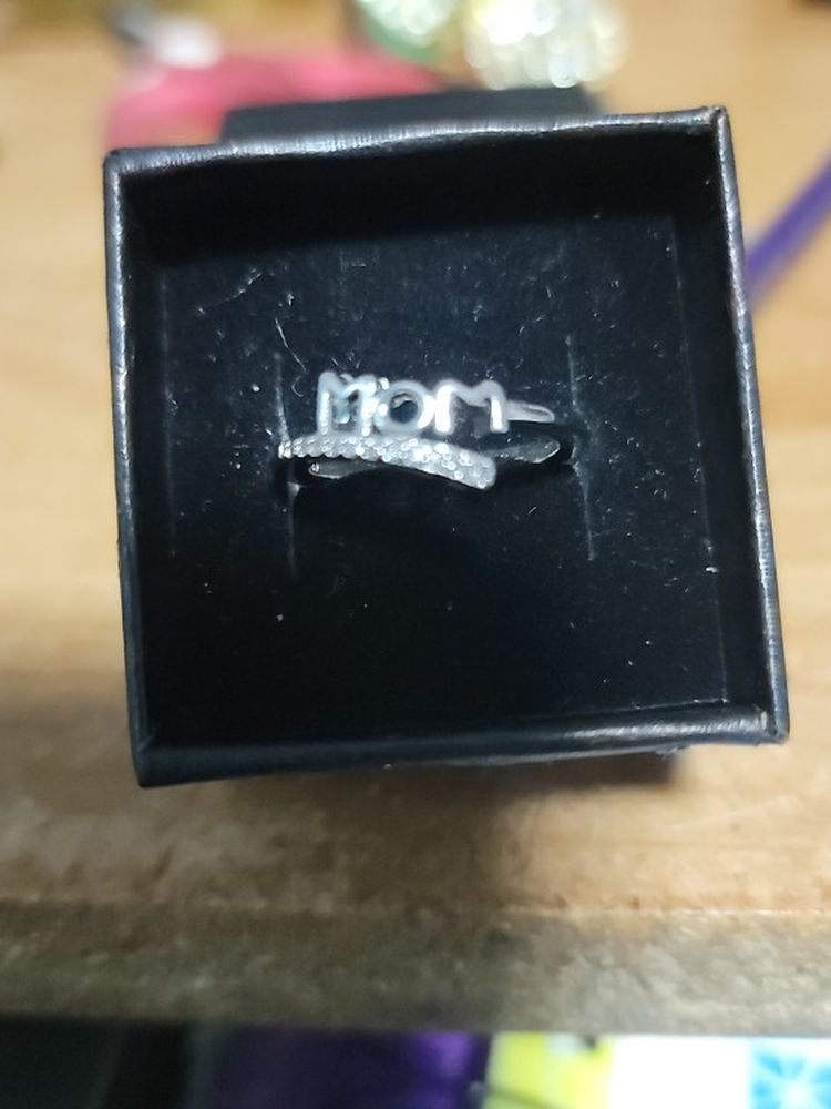 Size 6 MOM Ring Tiny White Sapphire Sterling