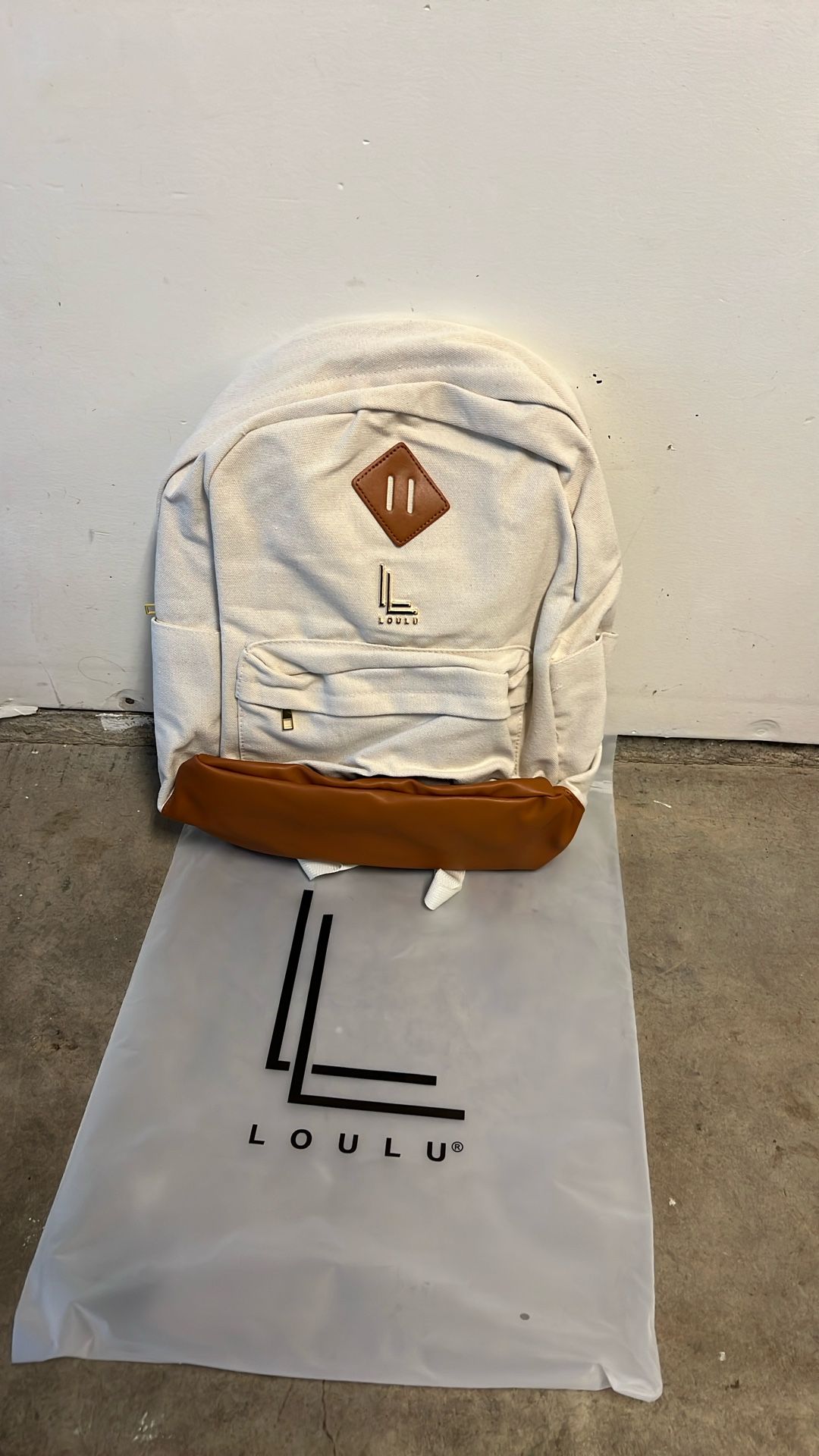NEW Loulu backpack