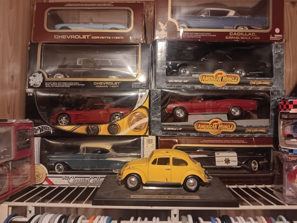 Collectible DIECAST Cars