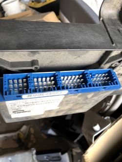 2012 Volvo vnl d13. I shift computers
