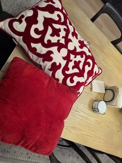 Decorative Pillows