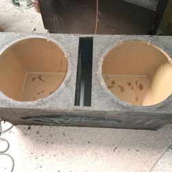 Subwoofer Enclosure For Two 15s