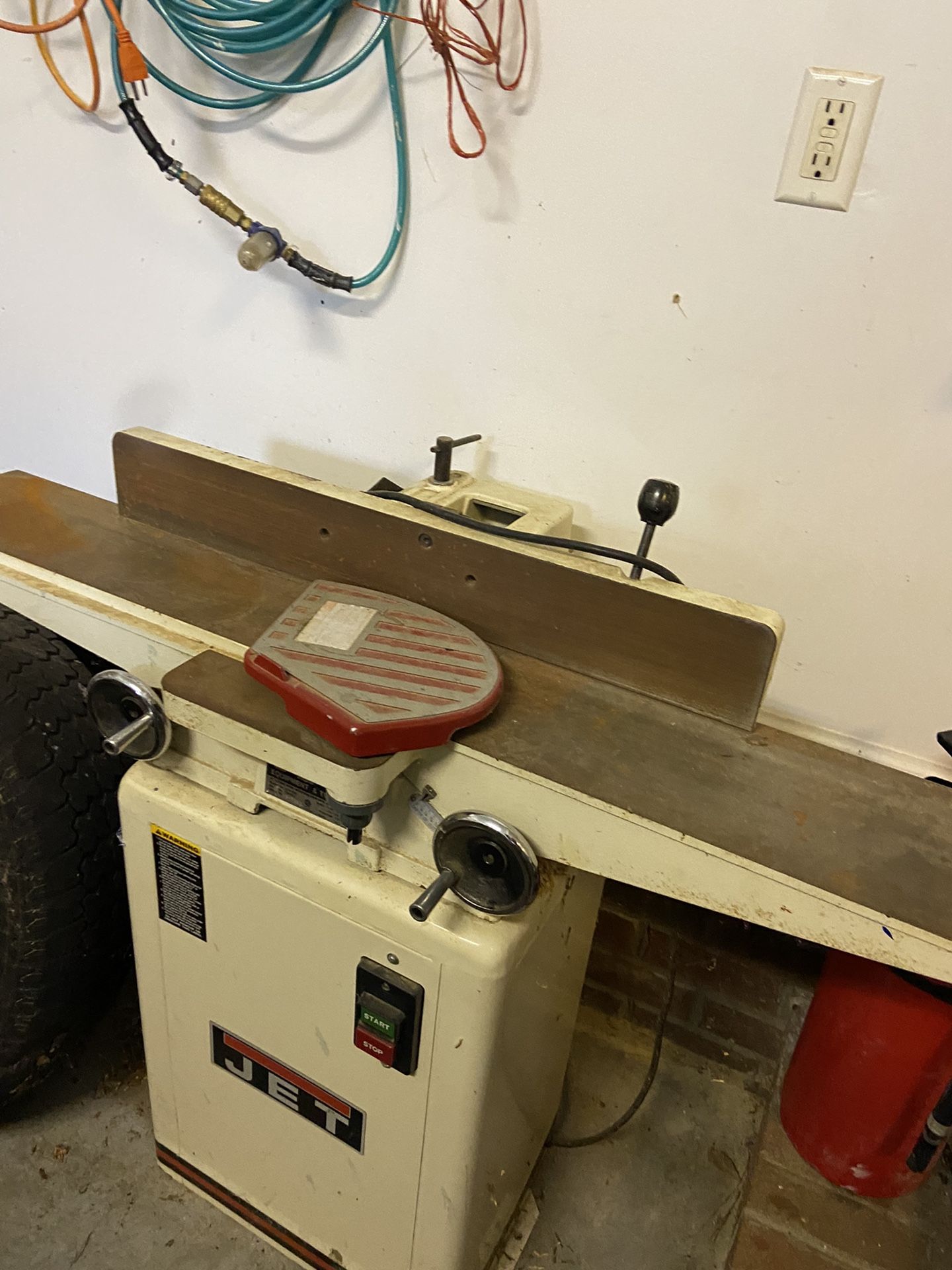 Jet Jointer