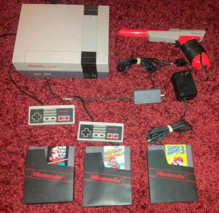 Original Nintendo Nes Gaming Console Set
