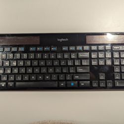 Logitech  K750 Ultra Thin Solar Wireless Keyboard 