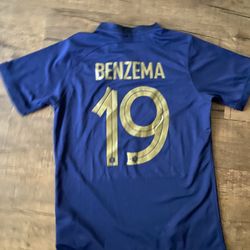  Benzema France Jersey Size Large 