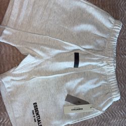 Essentials Light Oat