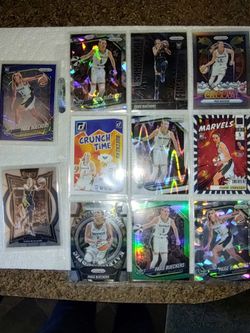 Paige bueckers trading cards