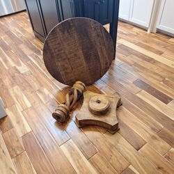 Solid Wood Round Table 