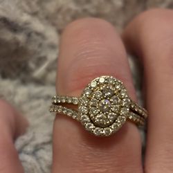 10k Yg 1.00ct Tw Oval Diamond Women’s Wedding Set