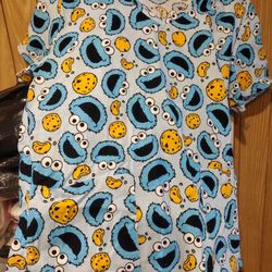 New Size Small Scrub Tops Sesame Street And More Plus Sizes 