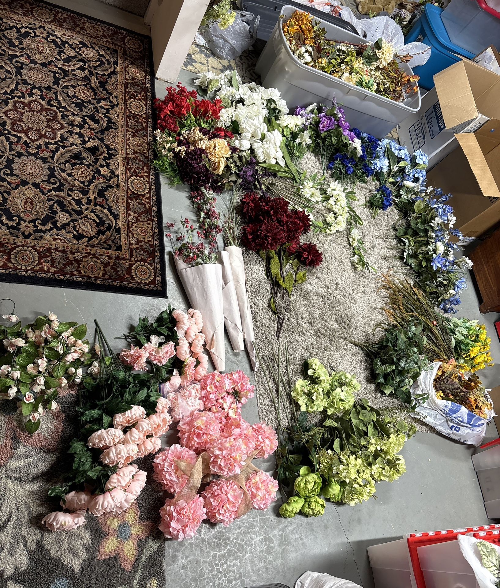 Huge Lot Of Artificial Flowers -250 Stems