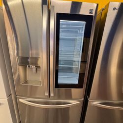 Kenmore Refrigerator 