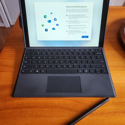 Microsoft Surface Pro 7 With Case