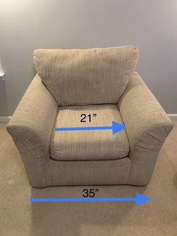Upholstered Chair 🪑