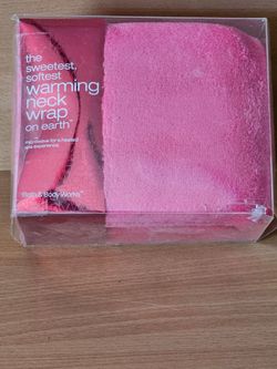 Bath and Body Works Warming neck wrap (Pink)