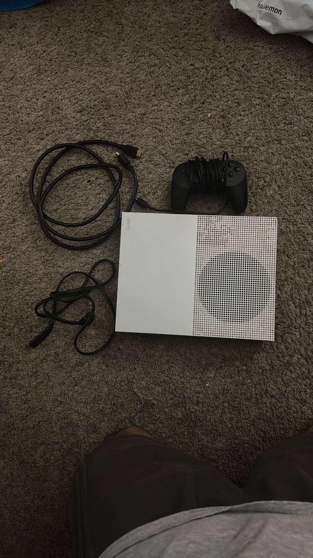 Xbox One S