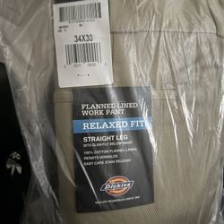 DICKIES PANTS.     New 34x30”