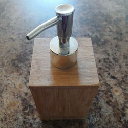 Smooth Craven Soap Dispenser 🧼 