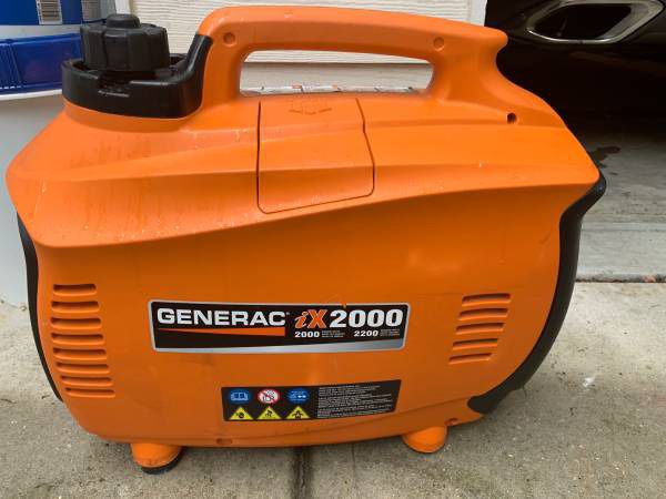 Generac iX2000 2,000 Watt 126cc 4-Stroke OHV Gas Powered Portable Inventor 