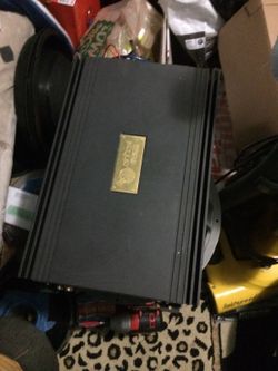 Critical mass amplifier