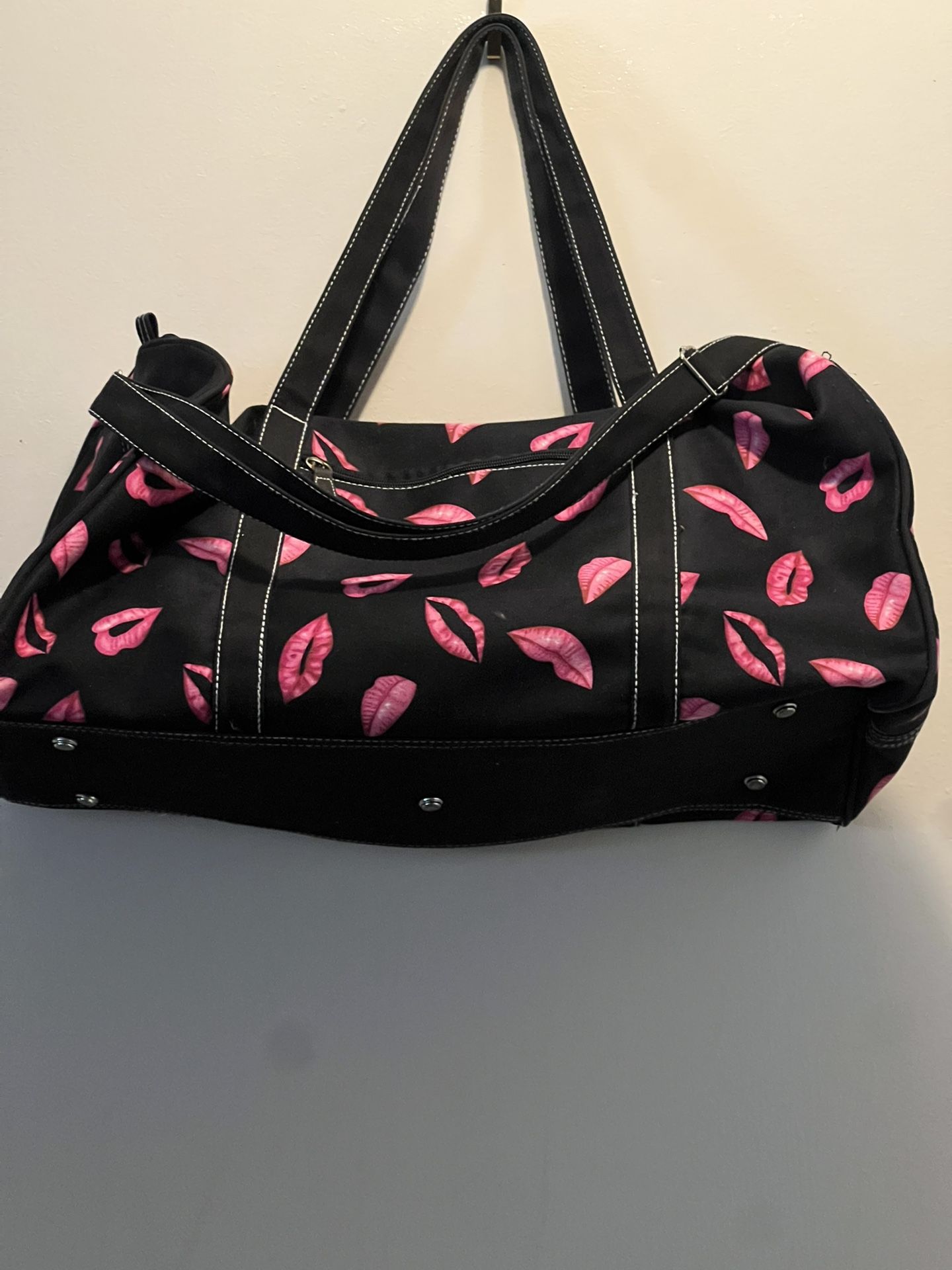 Lipstick Duffel Bag