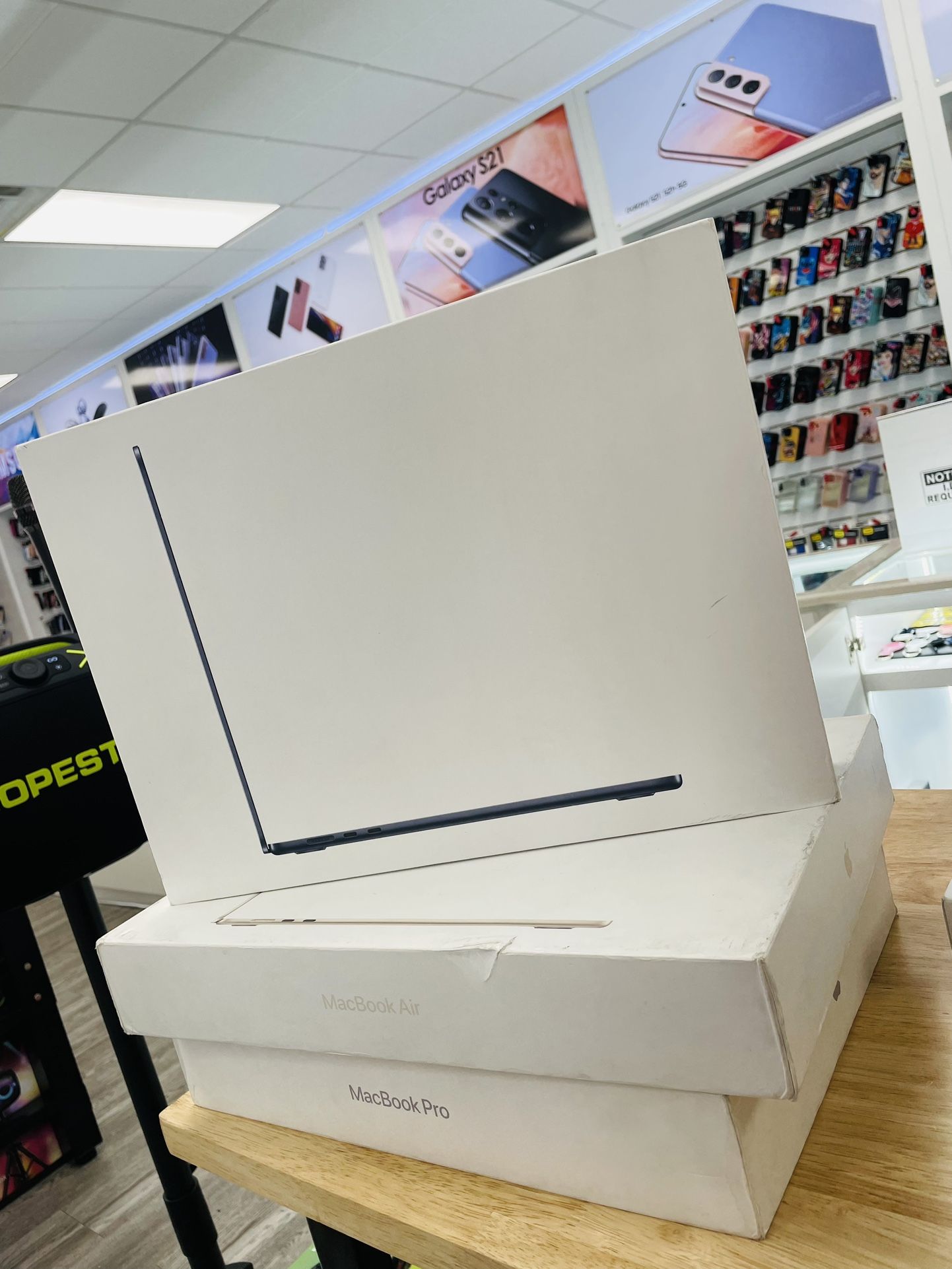 MacBook Air 15 Inch M2 Chip 8gbram 256gb