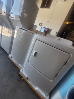 Washer end dryer Frigidaire