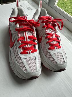 Nike Zoom Vomero 5 Valentine’s Day HV5171-121 White Red Youth 6Y Women’s 7.5