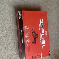 M12 FUEL 12-Volt Lithium-Ion Brushless Cordless HACKZALL Reciprocating Saw Kit w/ One 4.0Ah Batteries Charger & Tool Bag