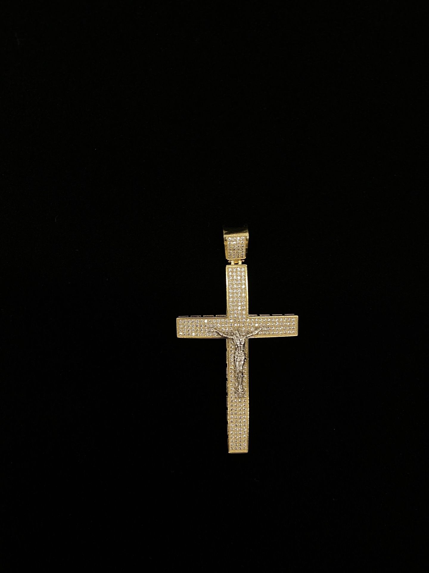 $1,450 Yellow Gold W Zirconia Cross Crucifix Charm