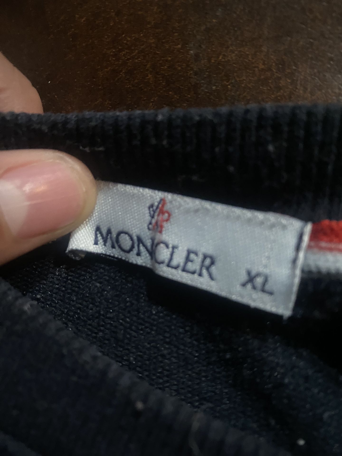 moncler sweatshirt size medium men