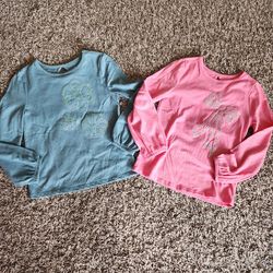 Sparkley long-sleeved shirts