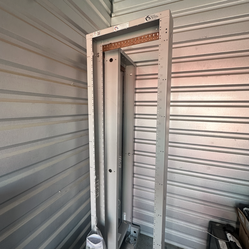 19 PTS inch rack with bussbar