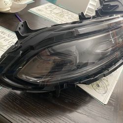2017 Dodge Charger headlight- Led