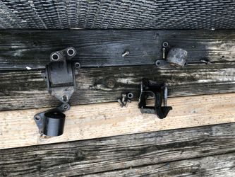 B Series Ek Mounts With Brakets