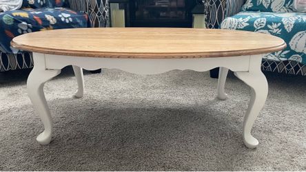 Refinished Solid Oak Coffee Table – French Country / Cottage Style