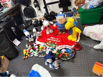 Snoopy charle brown  Xmas toys