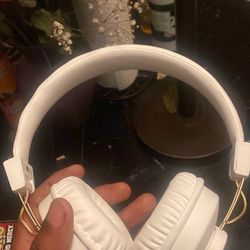 Wireless Headphones 