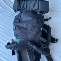 Infantino Flip – 4-in-1 Convertible Baby Carrier, Adjustable, Ergonomic, Registry Essential, Newborn Baby Carrier