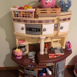 Play Kitchen With Accessories 