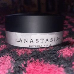Anastasia Beverly Hills Translucent Setting powder 