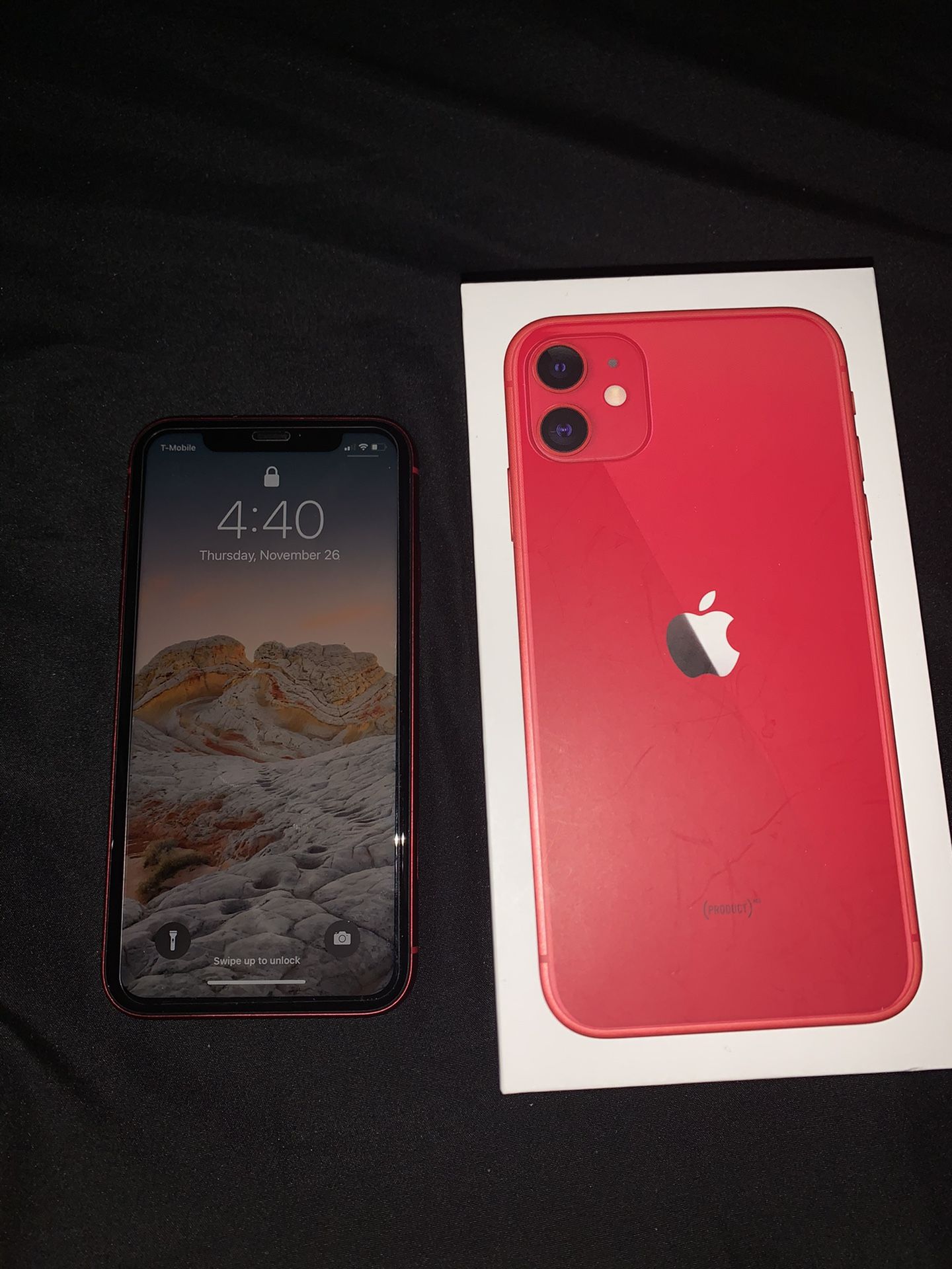 I PHONE 11 (RED) 256GB VERY GOOD CONDITION !!