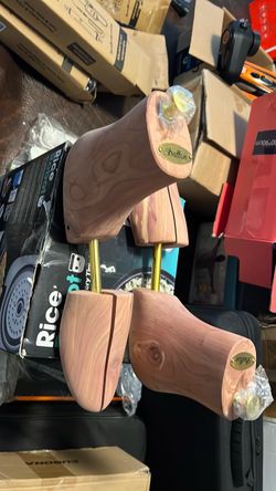 Stratton Cedar Wood Boot Trees