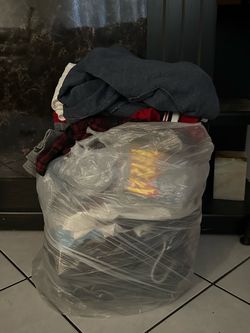 Men’s M clothing bag