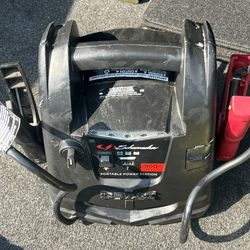Schumacher Portable Power Station