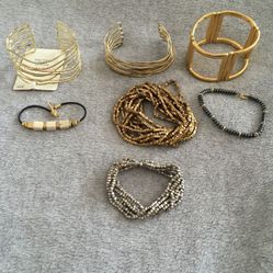 Bracelet Lot of 7 Mostly New