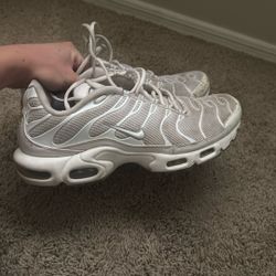 Nike shoes