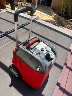 Husky Scout Portable Air Compressor & Hose - MAKE OFFER